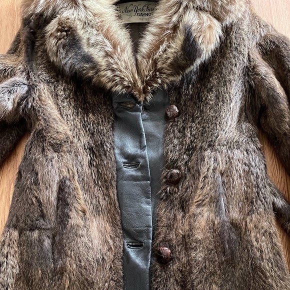 New York fur by Gaynor Detroit fur coat. - Picture 8 of 10